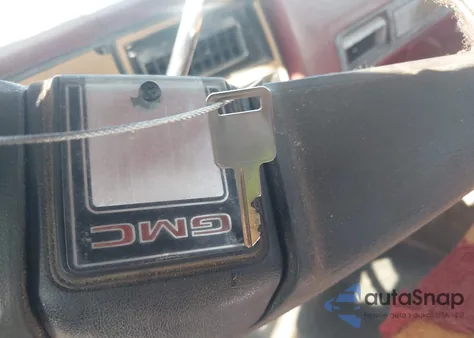 1978 GMC Sierra z USA, uszkodzony, nr VIN TCS248Z500110